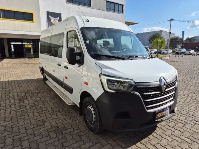 Renault Master 2.3 DCI Executive Longo 16L Dies 2024