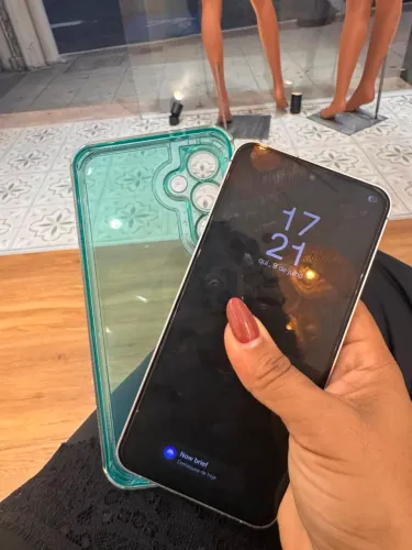 S24 Fe semi novo