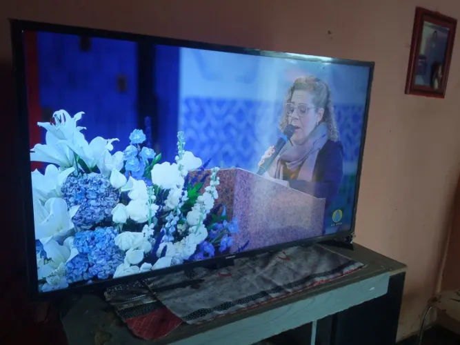 VENDE-SE SMART TV