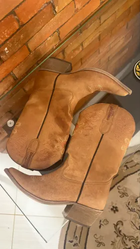 BOTA TEXANA JACOMO COURO LEGÍTIMO