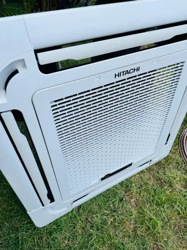 Ar condicionado cassete Hitachi 36.000