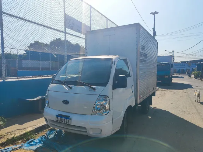 Vendo veículo Kia bongo k 2500 8 valvulas