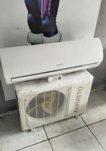 Ar Condicionado 18.000 BTUs Agratto Convencional - Muito Conservado!