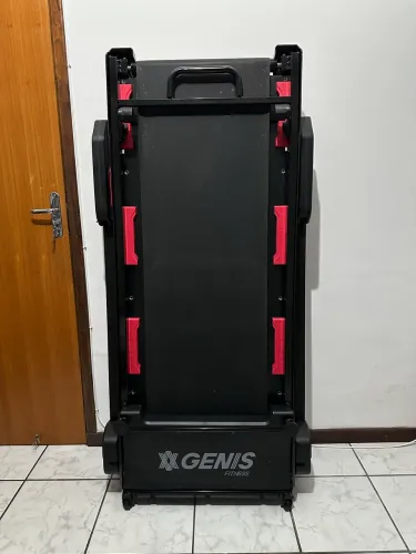 Esteira Dobrável GT 1000 Genis