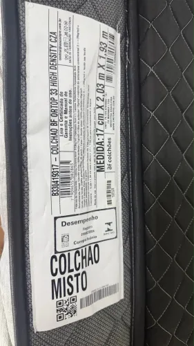 Cama Box king size semi nova , recém comprada, com colchão
