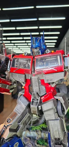 Optimus Prime Generations 1 Exclusive Prime1