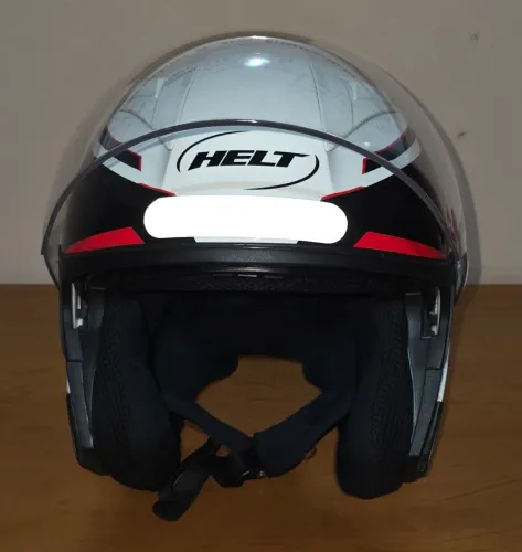 Capacete de moto/ marca: HELT