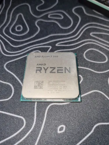 RYZEN 3 3100