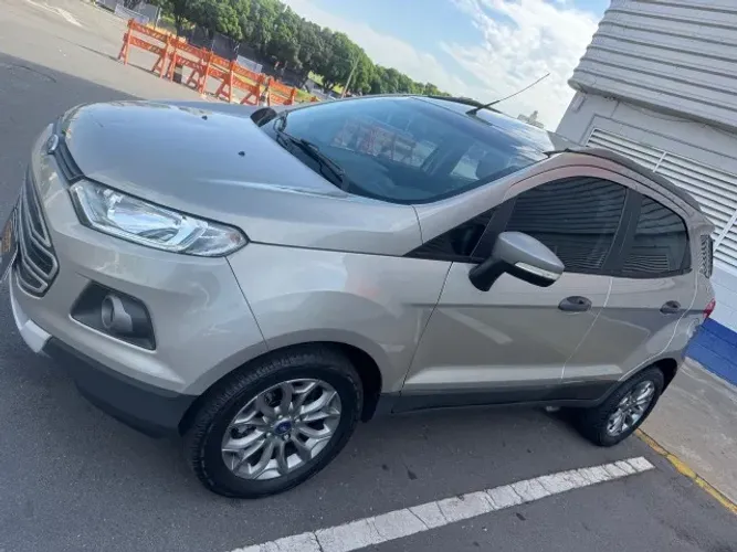 Ford Ecosport Freestyle 1.6 16V Flex 5P 2015