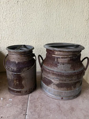 2 tarros de leite 