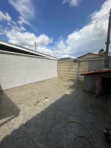 Casa á venda 3 quartos na Vila Cristina