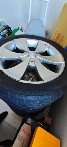 Rodas aro 20 com pneus - Hilux, SW4, S10