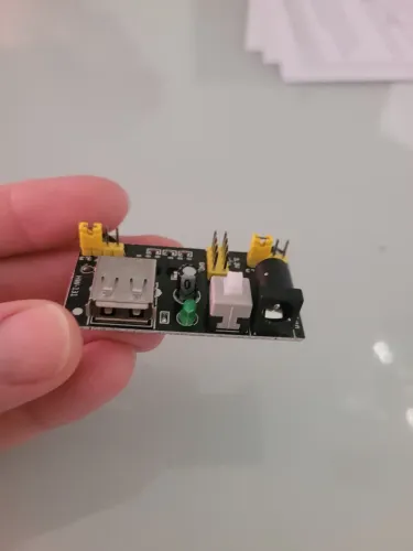fonte protoboard