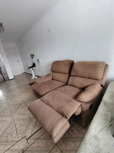 Sofá retrátil