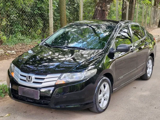 Honda City Sedan LX 1.5 Flex 16V 4P Aut. 2010