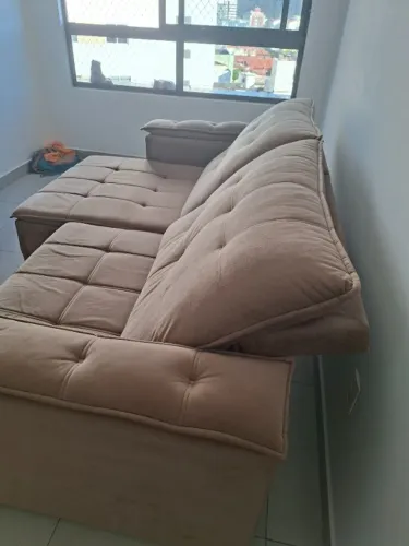 Sofá Retrátil Super Conservado ?