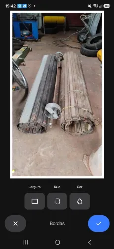 Duas Porta ferro correr usada