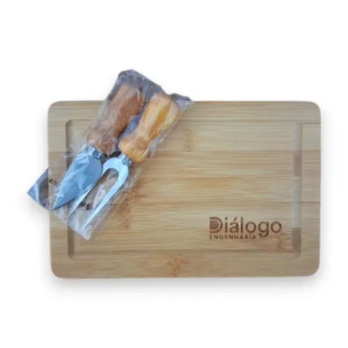 Tábua De Corte Com Jogo De Facas Para Queijo - Diálogo Engenharia