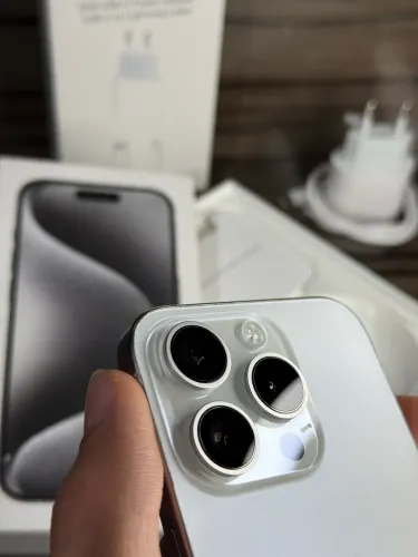 iPhone 15 pro 128gb
