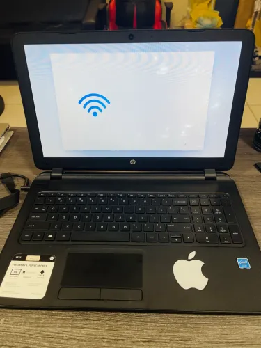 Vende-se Notebook HP15