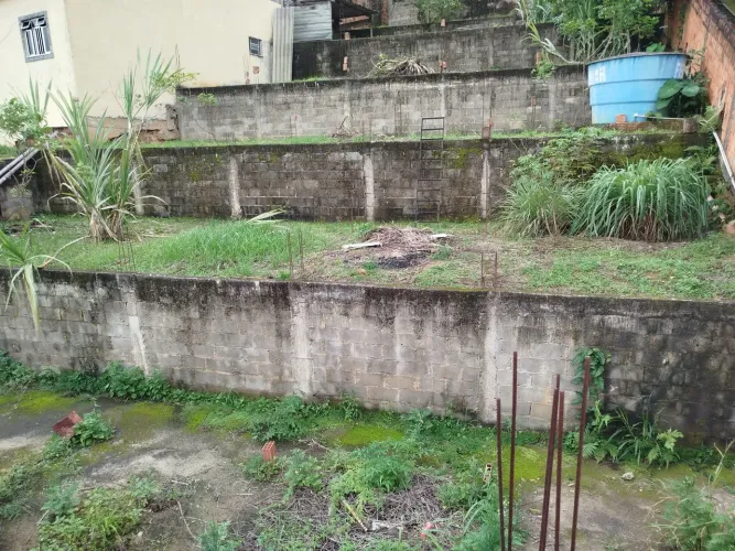 Terreno com 6 Platôs de 60m² cada