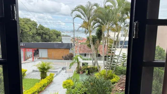 Casa para Venda em Florianópolis, Abraão, 3 dormitórios, 1 banheiro, 1 vaga