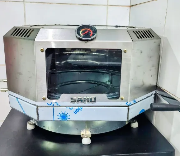 Forno de pizza saro