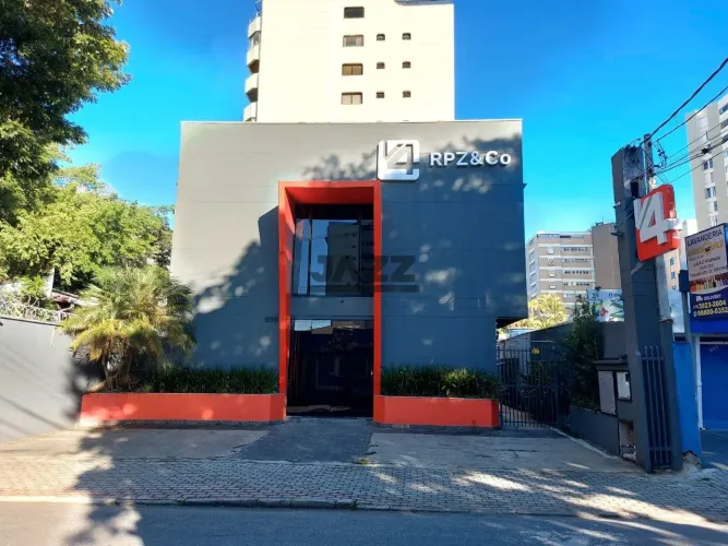 Sala comercial para alugar com copa e ar-condicionado na Vila Adyana, São José dos Campos