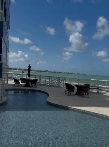 Vendo apartamento Beira mar