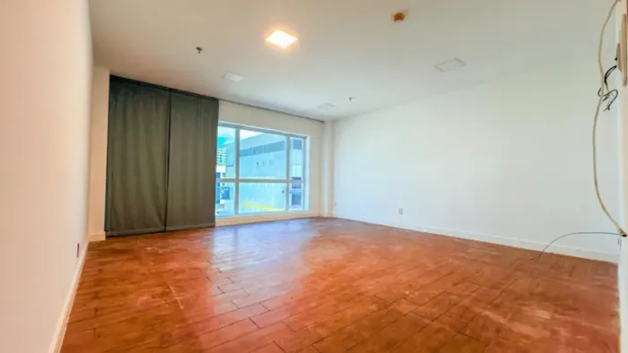 Sala / Conjunto à venda em Maceió