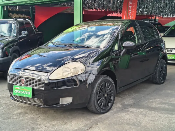 Fiat Punto Attractive 1.4 Fire Flex 8V 5P 2011