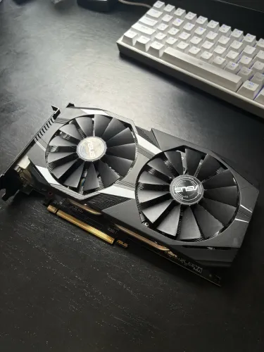 Rx 580 ASUS 4gb - Defeito