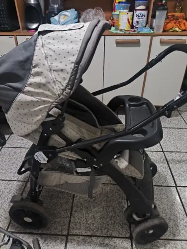 Carrinho de bebê