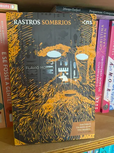 Livro Rastros Sombrios