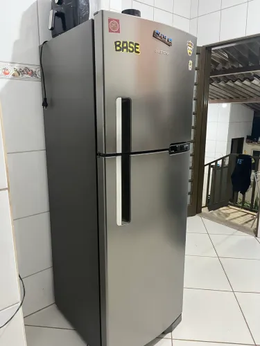 Geladeira Brastemp 375 Litros