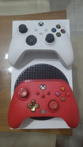 Xbox Series S 512gb (para você jogar o seu GTA 6)