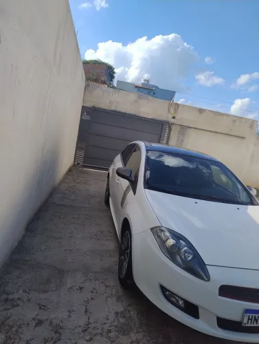 Fiat Bravo Sporting 1.8 Dualogic Flex 16V 5P 2013