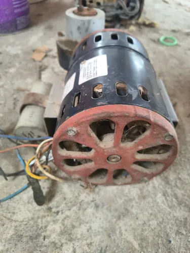 motor elétrico WEG