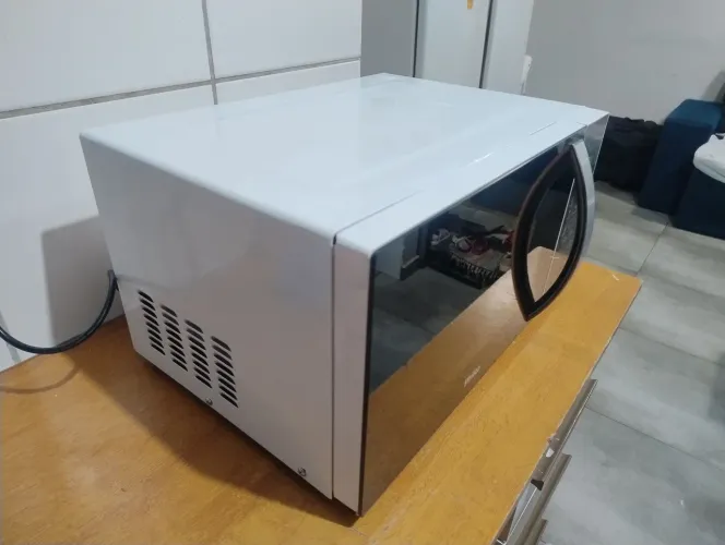 Microondas Philco 28 L, entrega grátis