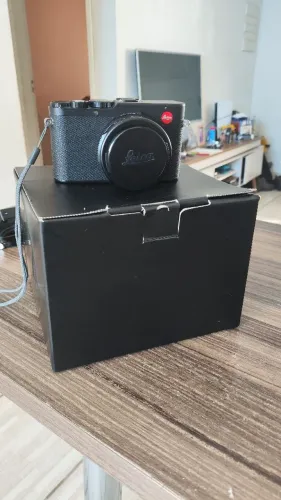 Leica D-LUX 8