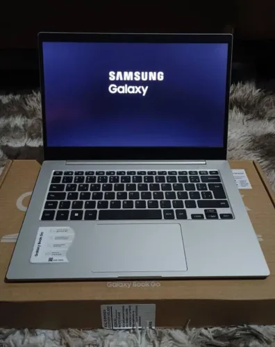 Notebook Samsung Novo Poucos dias de uso