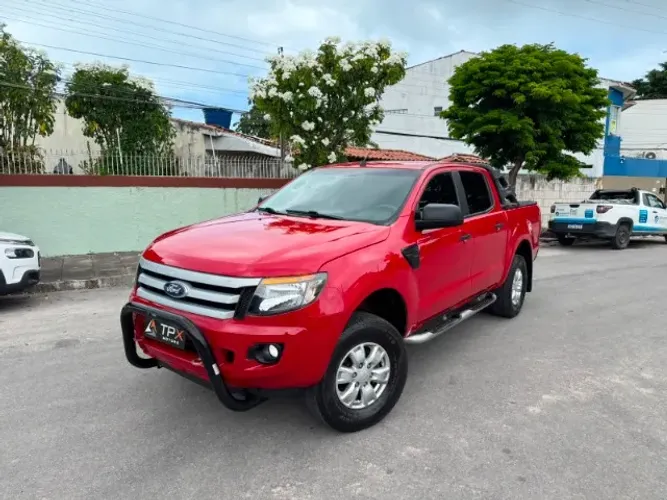 Ford Ranger XLS 2.5 16V 4X2 CD Flex 2016