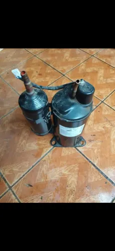 Vendo compressor de ar condicionado Samsung  inverter 24.000 blusa valor 350