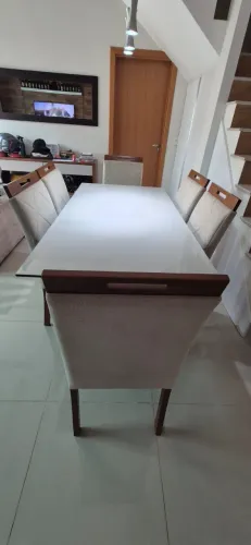 Mesa de Jantar Moderna 6 Cadeiras Estofadas - Tampo de Vidro Off-White (Impecável)