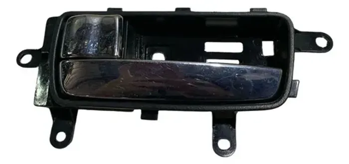 Maçaneta Interna Traseira Esquerda Nissan Sentra 2008 A 2012 Prateado Dianteira
