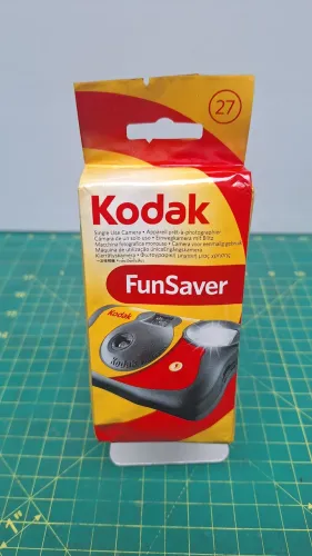 Câmera Kodak Fansaver descartável lacrada