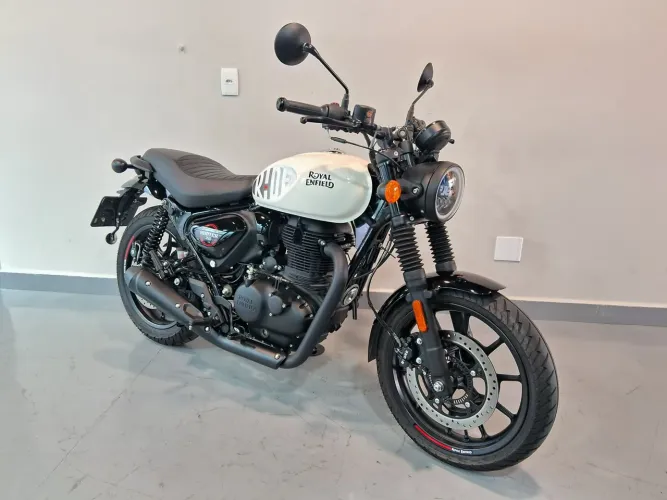 Royal Enfield Hunter 350 Dapper