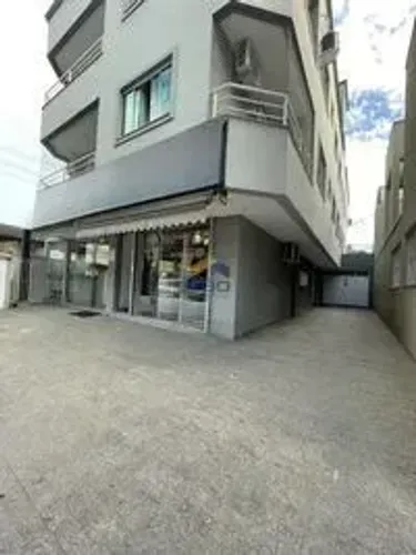 Sala Comercial Térrea Com 30m² no bairro Fazenda em Itajaí/SC