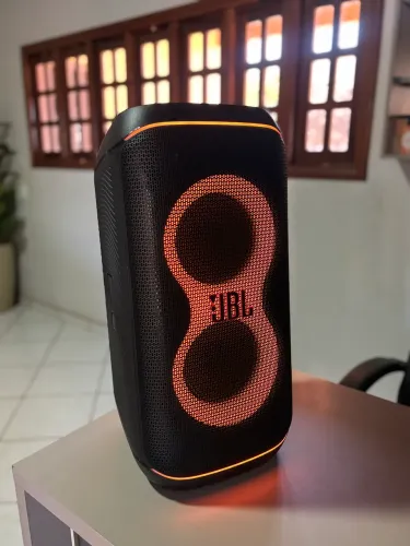 JBL party box club 120
