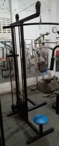 Maquina para as costas puxada alta 